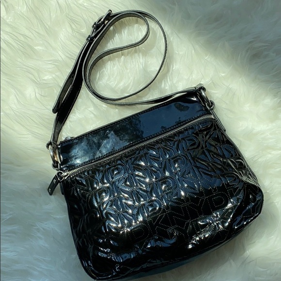 SOLD DKNY Patent Leather Crossbody bag - Picture 5 of 13